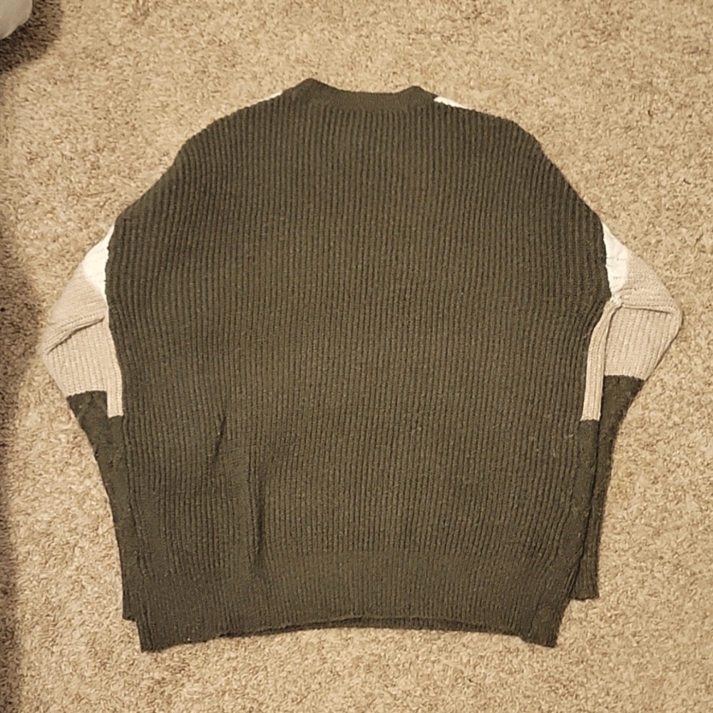 Colorblock sweater - Picture 2 of 3